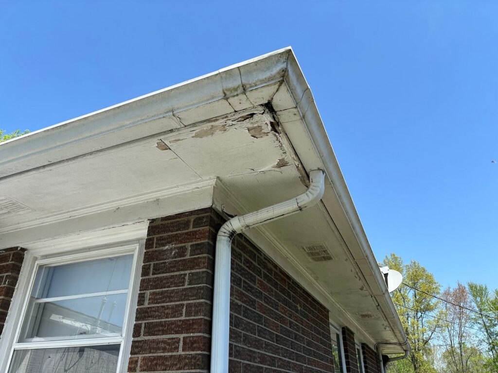 Soffit and Fascia repair in Lansing, Illinois